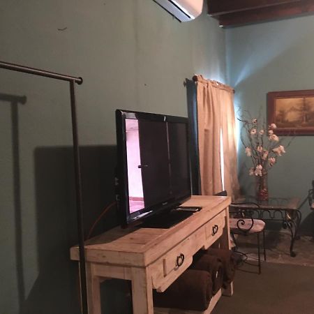 Hostal Dona Carlota Hotel Cuatrociénegas de Carranza Esterno foto