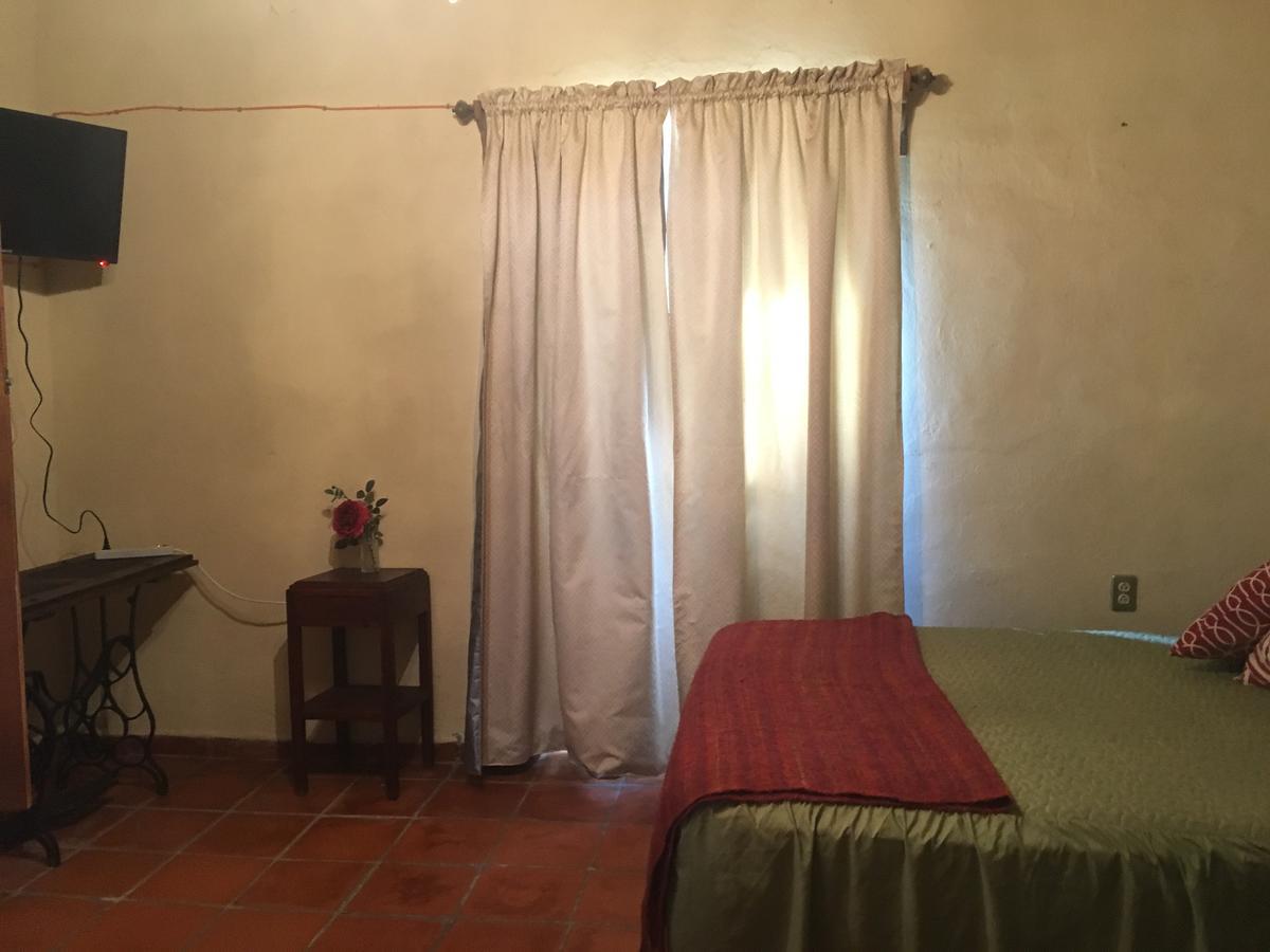 Hostal Dona Carlota Hotel Cuatrociénegas de Carranza Esterno foto